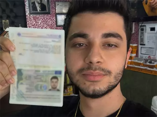 Ali