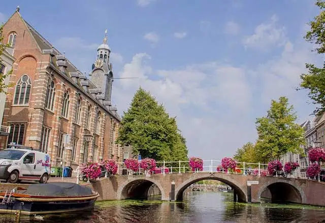 Hollanda