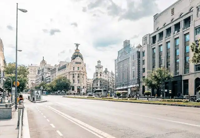 Madrid Dil Okulları