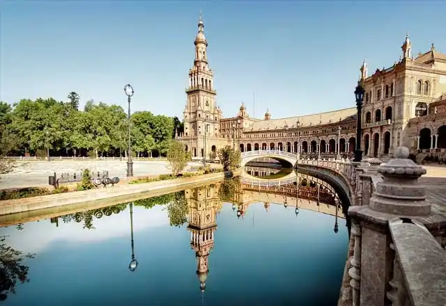 Sevilla Dil Okulları